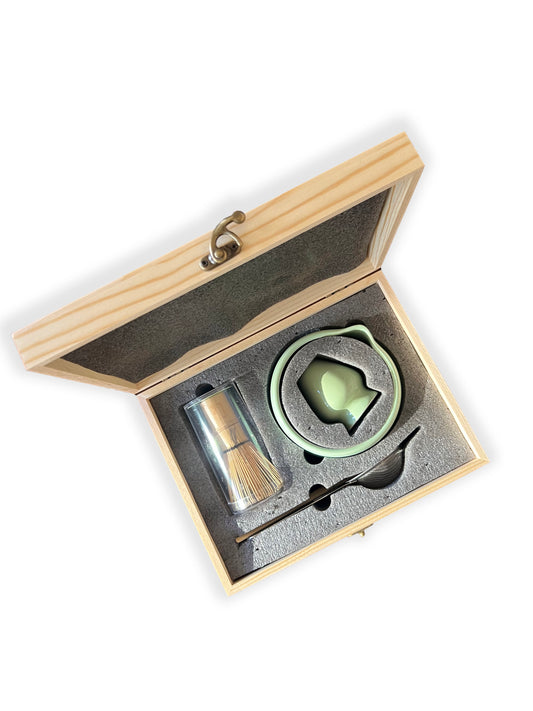 Matcha Set in Bamboo Box